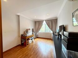 Mayflower Gardens (D20), Terrace #568077171